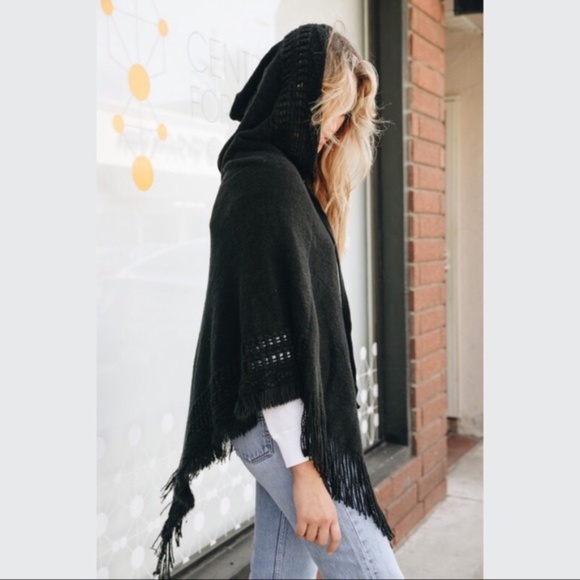SALE! Black lace-up hooded fringe poncho - Picture 3 of 3